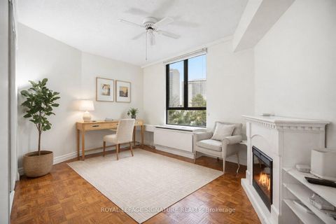Photo 2 at A21 - 296 Mill Road, Markland Wood, Toronto