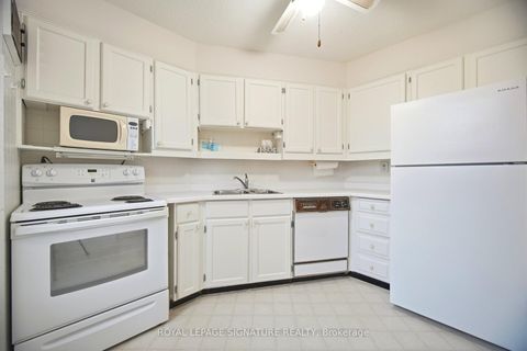 Photo 5 at A21 - 296 Mill Road, Markland Wood, Toronto