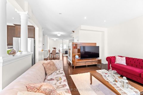 Photo 8 at 8 Charlemagne Avenue, Shore, Barrie