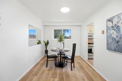 Photo 15 at 31 Langevin Crescent, Centennial Scarborough, Toronto