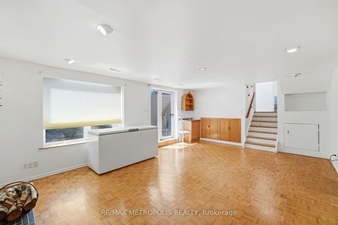 Photo 27 at 31 Langevin Crescent, Centennial Scarborough, Toronto