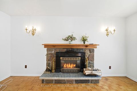 Photo 29 at 31 Langevin Crescent, Centennial Scarborough, Toronto
