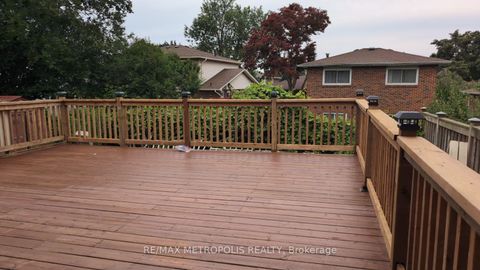 Photo 39 at 31 Langevin Crescent, Centennial Scarborough, Toronto