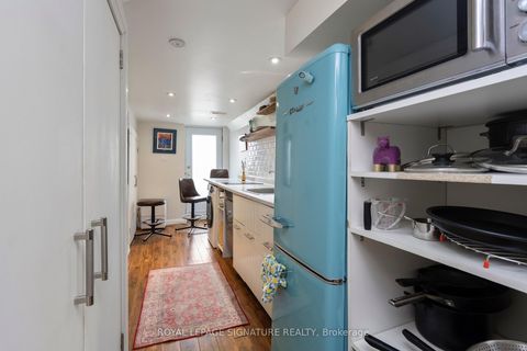 Photo 37 at 174 Yarmouth Road, Junction, Toronto
