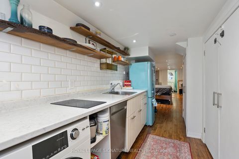 Photo 39 at 174 Yarmouth Road, Junction, Toronto