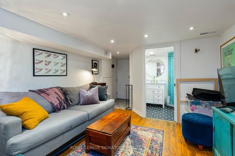 Photo 40 at 174 Yarmouth Road, Junction, Toronto