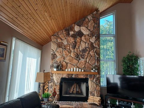 Photo 11 at 76 Blue Heron Drive, Pefferlaw, Georgina