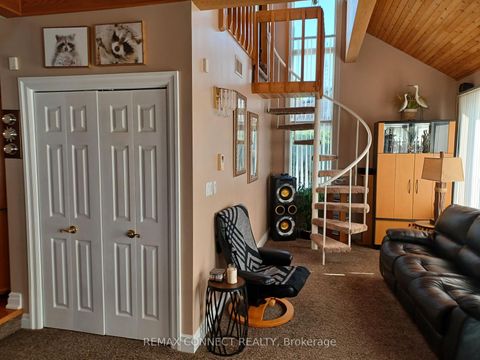 Photo 13 at 76 Blue Heron Drive, Pefferlaw, Georgina