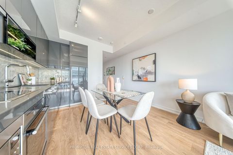 Photo 6 at 3802 - 115 Mcmahon Drive, Bayview Village, Toronto