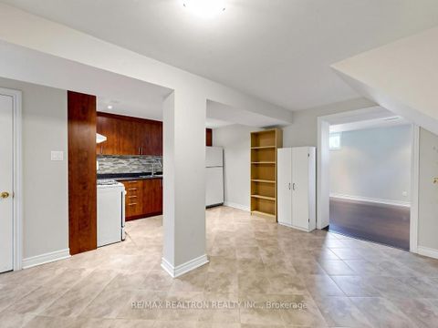 Photo 22 at 2613 Jane Street, Jane Heights, Toronto