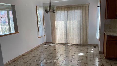 Photo 5 at 15 Sanwood Boulevard, Steeles, Toronto