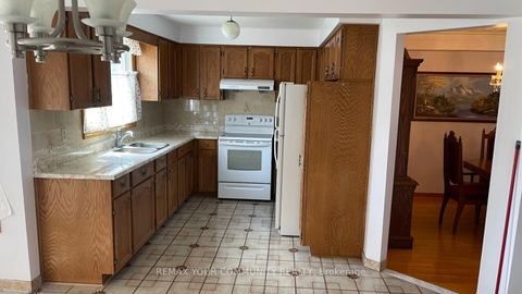 Photo 6 at 15 Sanwood Boulevard, Steeles, Toronto