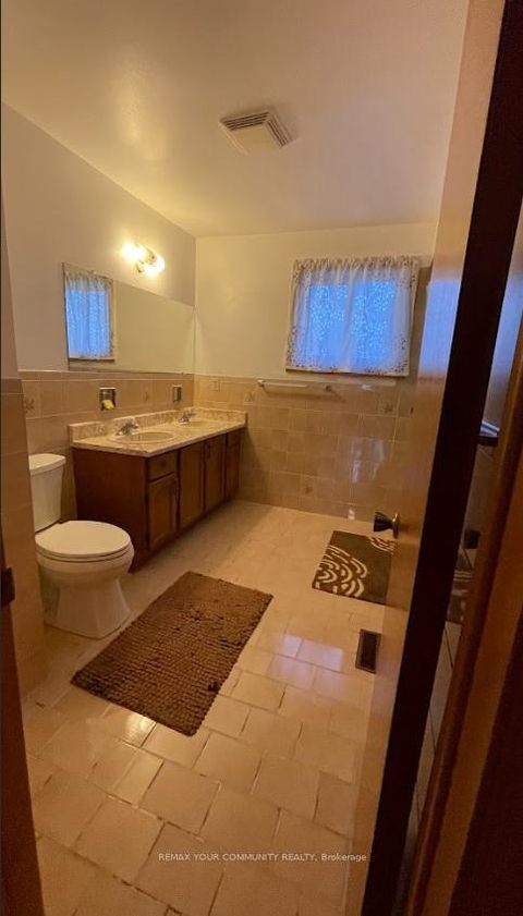 Photo 23 at 15 Sanwood Boulevard, Steeles, Toronto