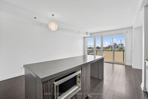Photo 18 at 606 - 156 Portland Street, Waterfront Communities C1, Toronto