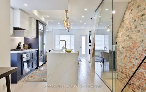 Photo 3 at 734 Shaw Street, Little Italy, Toronto