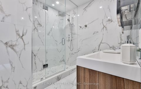 Photo 11 at 734 Shaw Street, Little Italy, Toronto