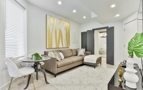 Photo 18 at 734 Shaw Street, Little Italy, Toronto