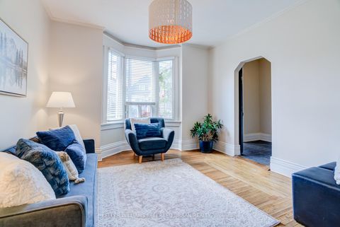 Photo 5 at 26 Rutherford Avenue, Mount Dennis, Toronto