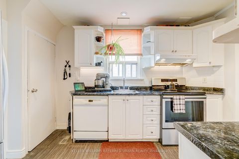 Photo 11 at 26 Rutherford Avenue, Mount Dennis, Toronto