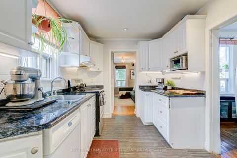 Photo 12 at 26 Rutherford Avenue, Mount Dennis, Toronto