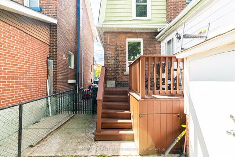 Photo 34 at 26 Rutherford Avenue, Mount Dennis, Toronto