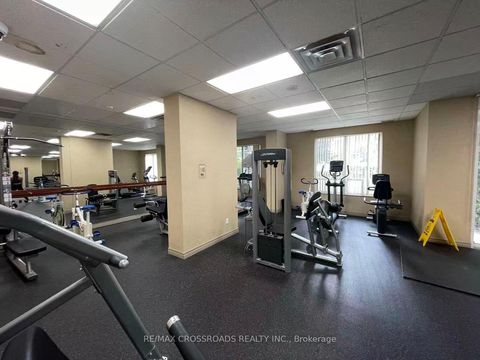 Photo 3 at 2012 - 28 Empress Avenue, Willowdale East, Toronto
