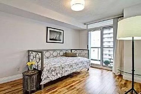 Photo 9 at 2012 - 28 Empress Avenue, Willowdale East, Toronto