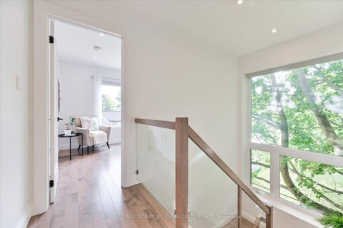 Photo 18 at 475 Donlands Avenue, East York, Toronto