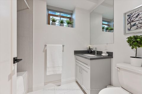 Photo 31 at 475 Donlands Avenue, East York, Toronto