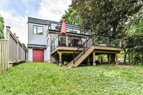 Photo 37 at 475 Donlands Avenue, East York, Toronto