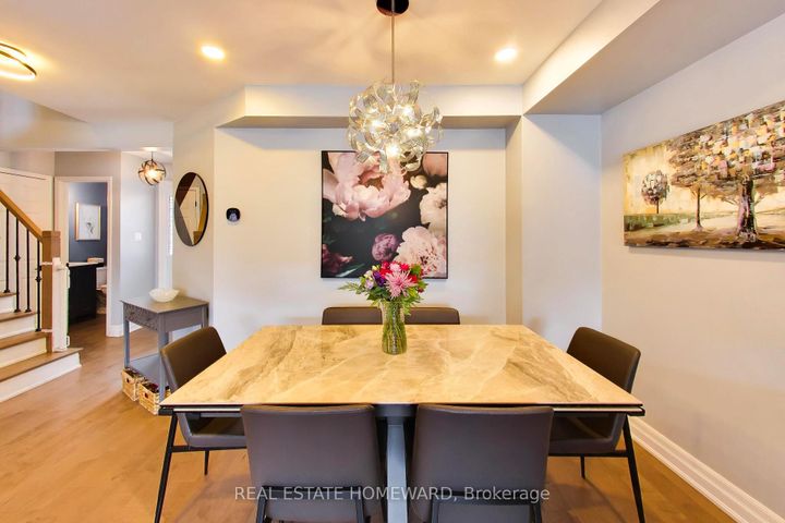 Photo 8 at 3375 Fenwick Crescent, Erin Mills, Mississauga