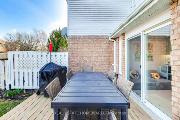 Photo 34 at 3375 Fenwick Crescent, Erin Mills, Mississauga