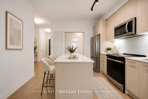 Photo 4 at 210 - 286 Main Street, Danforth, Toronto