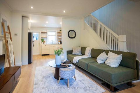 Photo 3 at 134 Mcroberts Avenue, Davenport, Toronto
