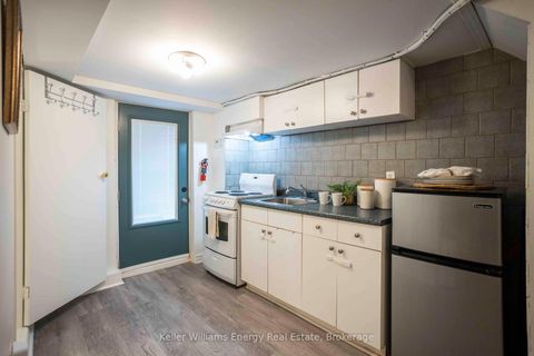 Photo 18 at 134 Mcroberts Avenue, Davenport, Toronto
