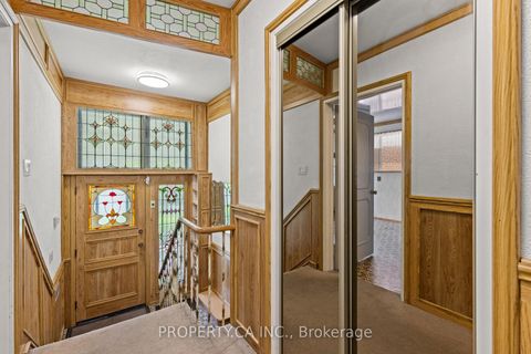 Photo 2 at 77 Troutbrooke Drive, CFB, Toronto