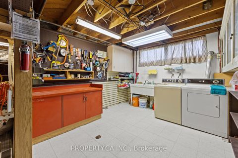 Photo 28 at 77 Troutbrooke Drive, CFB, Toronto