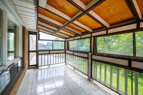 Photo 29 at 77 Troutbrooke Drive, CFB, Toronto