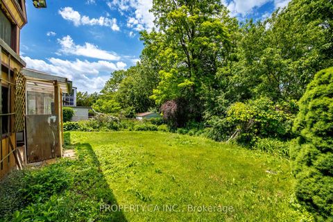 Photo 30 at 77 Troutbrooke Drive, CFB, Toronto
