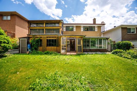 Photo 33 at 77 Troutbrooke Drive, CFB, Toronto