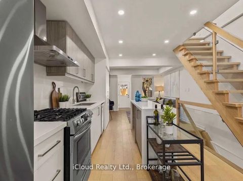 Photo 15 at 386 Coxwell Avenue, Woodbine Corridor, Toronto