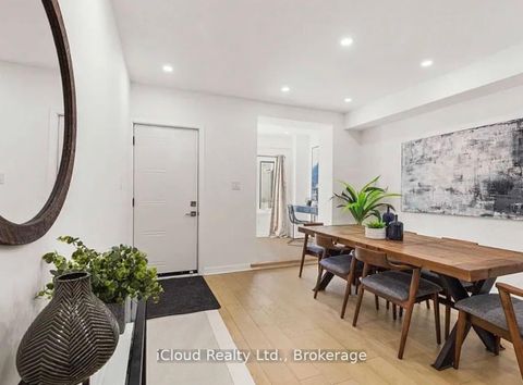 Photo 23 at 386 Coxwell Avenue, Woodbine Corridor, Toronto