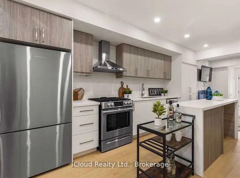 Photo 29 at 386 Coxwell Avenue, Woodbine Corridor, Toronto