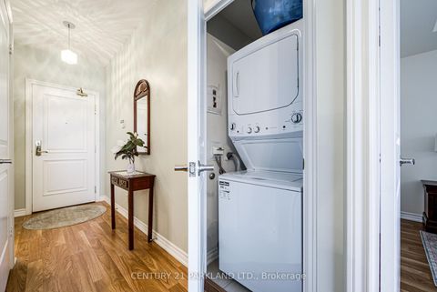 Photo 16 at 501 - 9235 Jane Street, Maple, Vaughan