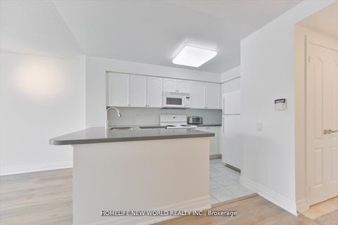 Photo 3 at 607 - 21 Hillcrest Avenue, Willowdale East, Toronto
