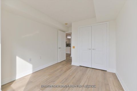 Photo 12 at 607 - 21 Hillcrest Avenue, Willowdale East, Toronto