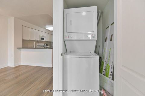 Photo 14 at 607 - 21 Hillcrest Avenue, Willowdale East, Toronto