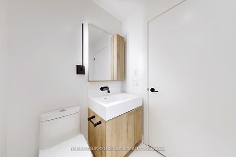 Photo 17 at 1401 - 117 Broadway Avenue, Mount Pleasant West, Toronto