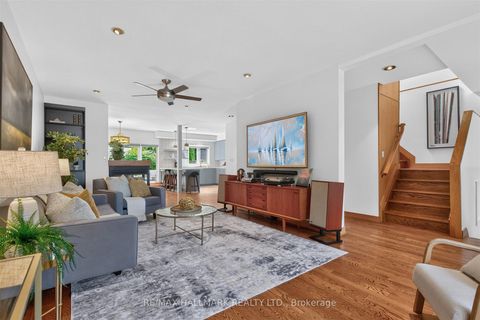 Photo 3 at 75 Hillside Drive, Broadview North, Toronto