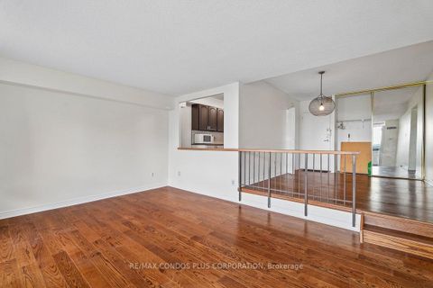 Photo 7 at 1307 - 250 Scarlett Road, Smythe, Toronto